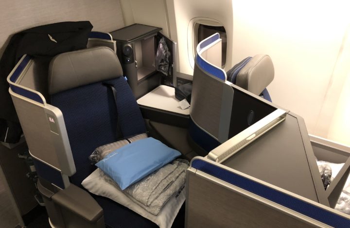 united-polaris-business-777